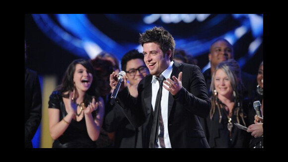 Lee DeWyze ... le gagnant d'American Idol 2010 ... en vidéo