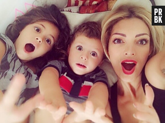 Emilie Nef Naf : "Je suis fière de mes fesses", "j'assume d'être une maman sexy" !