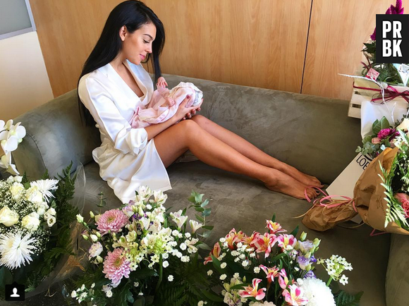 Cristiano Ronaldo et Georgina Rodriguez : le visage de leur fille Alana Martina dévoilé !