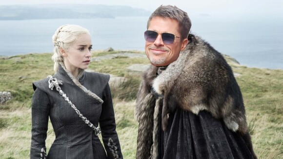 Game of Thrones : Brad Pitt prêt à payer 120 000$ pour voir un épisode avec... Emilia Clarke