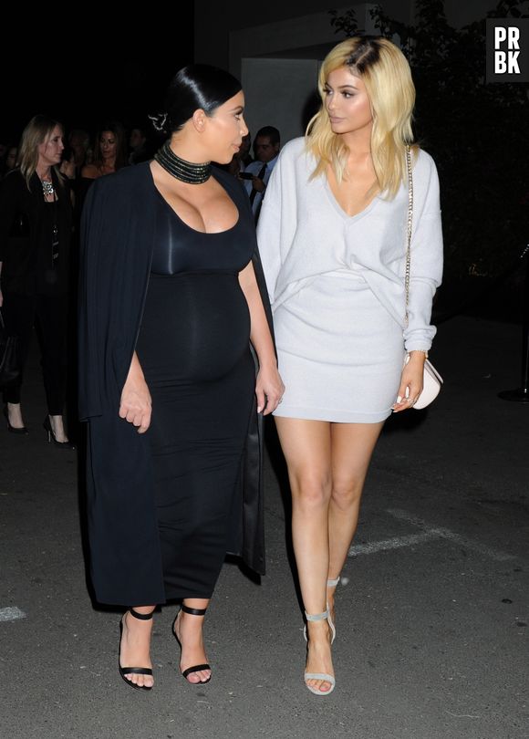 Kylie Jenner mère porteuse de Kim Kardashian ? La rumeur relancée depuis cet indice !