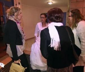 4 mariages pour 1 lune de miel : trois candidates fuient un mariage