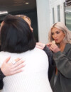 Kim Kardashian dévoile sa mère porteuse (mais pas son visage) dans L'Incroyable Famille Kardashian