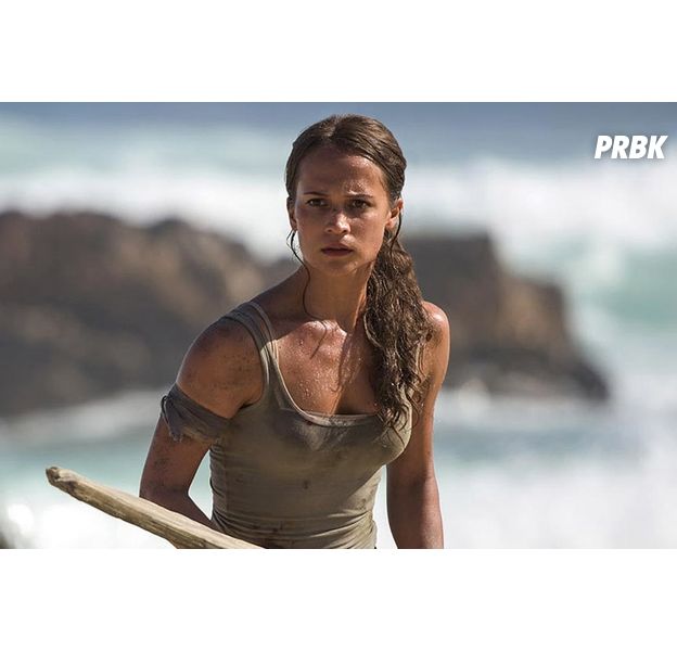 Tomb Raider : Un youtubeur lynché après avoir critiqué les seins "trop petits" d'Alicia Vikander