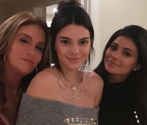 Caitlyn Jenner défigurée : le père de Kylie Jenner et de Kendall Jenner dévoile une photo choc avec le nez en sang !
