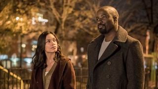 Luke Cage saison 2 : Rosario Dawson prête à quitter les séries Marvel de Netflix ?