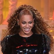 Beyonce fan du PSG ? Elle fait la promo d&#039;un maillot customisé avec des cristaux Swarovski