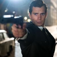 James Bond : Daniel Craig bientôt remplacé par Henry Cavill ?