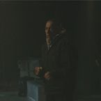 Lukas : Jean-Claude Van Damme sort les poings dans un extrait exclu