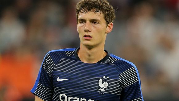 Benjamin Pavard : fini Jeff Tuche, sa blessure au cou inspire un nouveau surnom