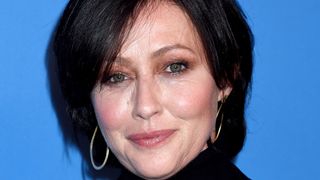 Charmed : Shannen Doherty s'attaque aux fans qui critiquent le reboot