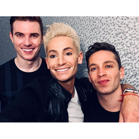 Ariana Grande : son frère Frankie en couple avec Mike Pophis et Daniel Sinasohn