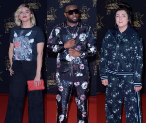 Louane, Maître Gims, Hoshi... Le pyjama, roi du red carpet des NRJ Music Awards 2018
