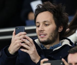 Vianney dans les tribunes du match PSG-Liverpool de la Ligue des champions.