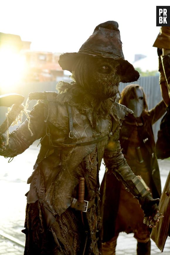 Gotham saison 5 : c'est la guerre sur les premières images, mort d'un personnage culte à venir