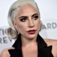 Lady Gaga s'excuse pour son duo avec R. Kelly : "Je l'ai fait à une période sombre de ma vie".