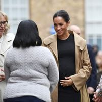 Meghan Markle aide des femmes SDF à s'habiller pour trouver un job