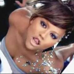 Kat DeLuna ... Son clip Push Push en duo avec Akon