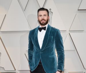 Chris Evans sur le tapis rouge des Oscars 2019 le 24 février à Los Angeles