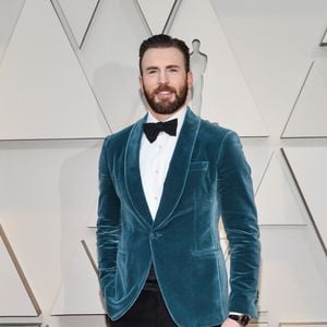 Chris Evans sur le tapis rouge des Oscars 2019 le 24 février à Los Angeles