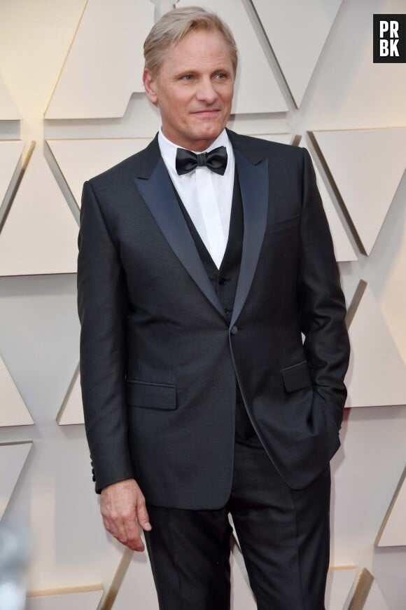 Viggo Mortensen sur le tapis rouge des Oscars 2019 le 24 février à Los Angeles