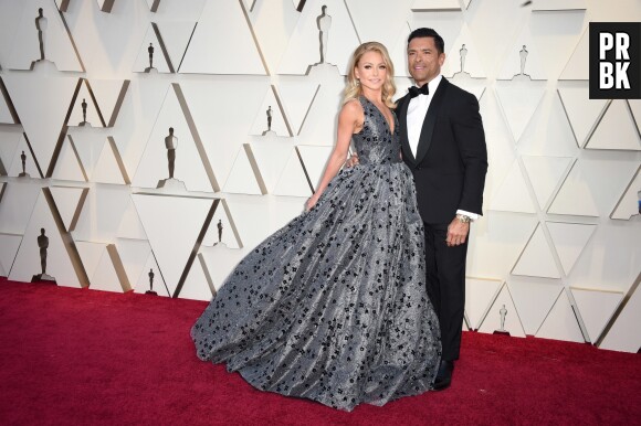 Kelly Ripa et Mark Consuelos sur le tapis rouge des Oscars 2019 le 24 février à Los Angeles