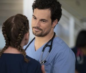 Grey's Anatomy saison 15 : Ellen Pompeo et Giacomo Gianniotti réagissent au couple Meredith/Andrew