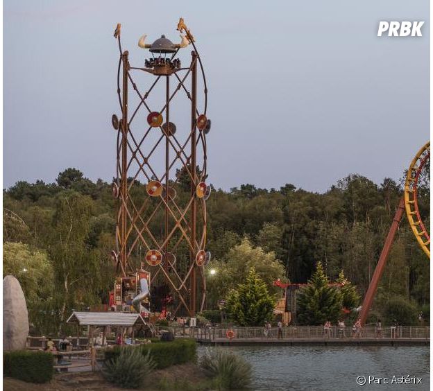 Parc Astérix : l'Aerolaf, l'aerobar viking pour prendre de la hauteur