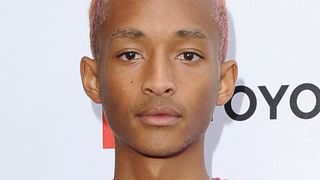 Jaden Smith généreux et engagé : pour ses 21 ans, il offre de la nourriture vegan aux SDF de LA
