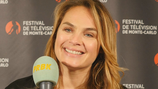 Un si grand soleil : Claire va-t-elle retrouver l'amour ? La réponse de Mélanie Maudran (Interview)
