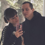 Alizée enceinte de Grégoire Lyonnet : la chanteuse montre son beau baby bump à la plage