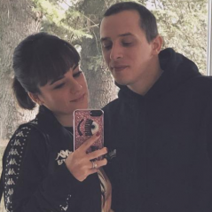 Alizée enceinte de Grégoire Lyonnet : la chanteuse montre son beau baby bump à la plage