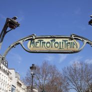 Métro à moitié prix &amp; Vélib gratuit : double bonne nouvelle pour les lycéens et étudiants parisiens
