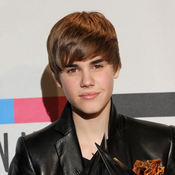 Justin Bieber avoue avoir pris des drogues dures à partir de 19 ans, notamment à cause de son succès très jeune qu'il n'a pa su gérer