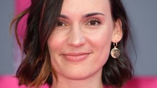 Natoo, Audrey Pirault et Juliette Delacroix : les youtubeuses seins nus pour un "fuck au cancer"