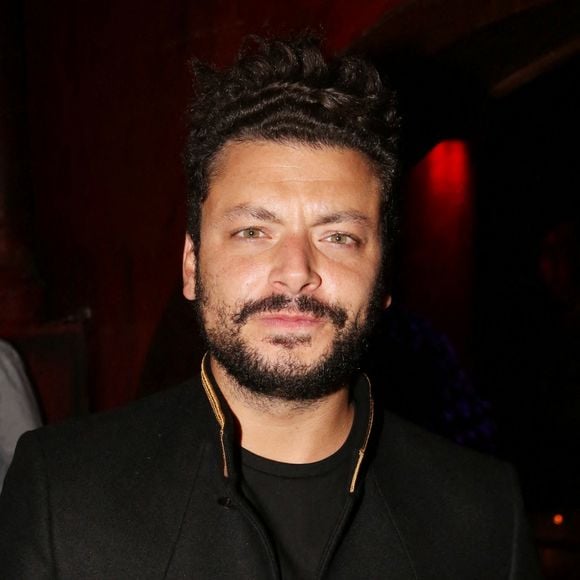 Mask Singer: Kev Adams répond avec humour aux rumeurs sur son salaire