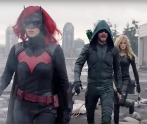 Arrow, The Flash, Supergirl : premières bandes-annonces intenses et explosives pour le crossover