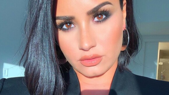 Demi Lovato revient sur le jour où elle a fait son coming out bisexuel : "J'ai énormément pleuré"