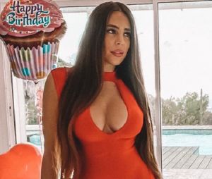 Kim Glow critiquée après sa vidéo en pleurs, elle répond