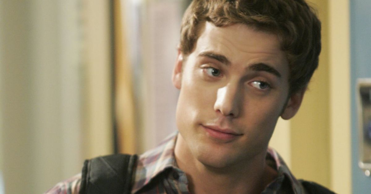 ethan 90210