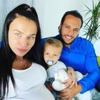 Julie Ricci maman, elle a accouché de son deuxième enfant : "On vous le présente bientôt" ?