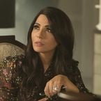 Riverdale saison 5 : le départ de Marisol Nichols (Hermione) annulé ? L'actrice annonce son retour