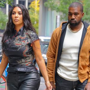Kanye West aurait menacé Kim Kardashian de balancer tous les secrets de la famille Kardashian-Jenner