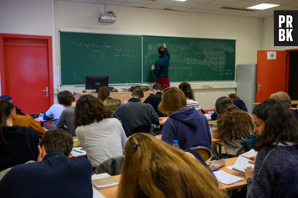 Rentrée 2020 : Jean-Michel Blanquer rassure les élèves et les parents en assurant que la France a "un des protocoles les plus stricts d'Europe"