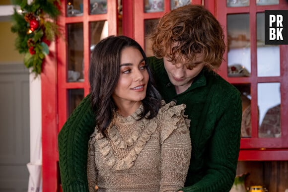 Vanessa Hudgens dans le rôle de Brooke dans L'Alchimie de Noël