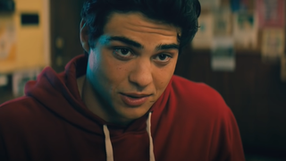 Noah Centineo stalké par des fans, il dévoile une incroyable histoire : "ça m'a fait flipper"