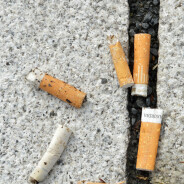 Mégots jetés par terre : les fabricants de cigarettes vont devoir payer