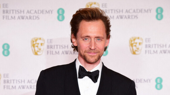 James Bond : après Loki, Tom Hiddleston bientôt en agent 007 ? L'acteur ne dément pas