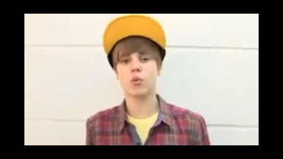 Justin Bieber ... Lui aussi vous souhaite Joyeux Noël en vidéo
