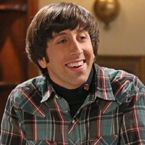 Young Sheldon : Simon Helberg (The Big Bang Theory) débarque et reprend son rôle d'Howard